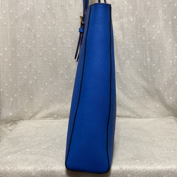 *SOLD*MICHAEL Michael Kors Jet Set Travel LG NS Saffiano Leather Tote In Blue - Picture 9 of 15